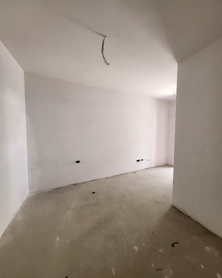Tirane, shitet apartament 2+1+Ballkon Kati 2, 103 m² 115.159 € (Paskuqan)