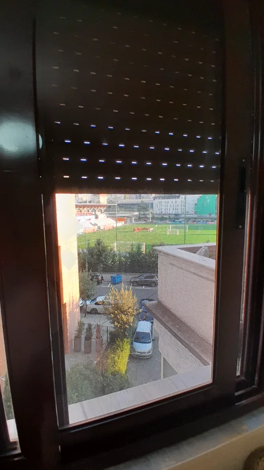 Tirane, jepet me qera apartament 2+1+Aneks+Ballkon Kati 5, 110 m² 800 € (Rr. Kosovareve)