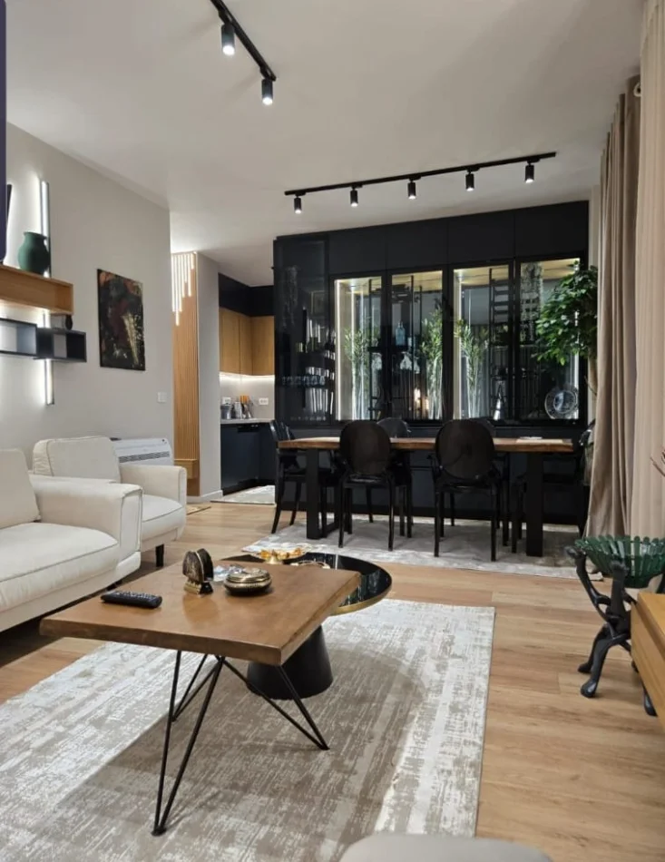 Tirane, jepet me qera apartament 2+1 Kati 2, 102 m² 1.100 € (Kodra e Diellit)