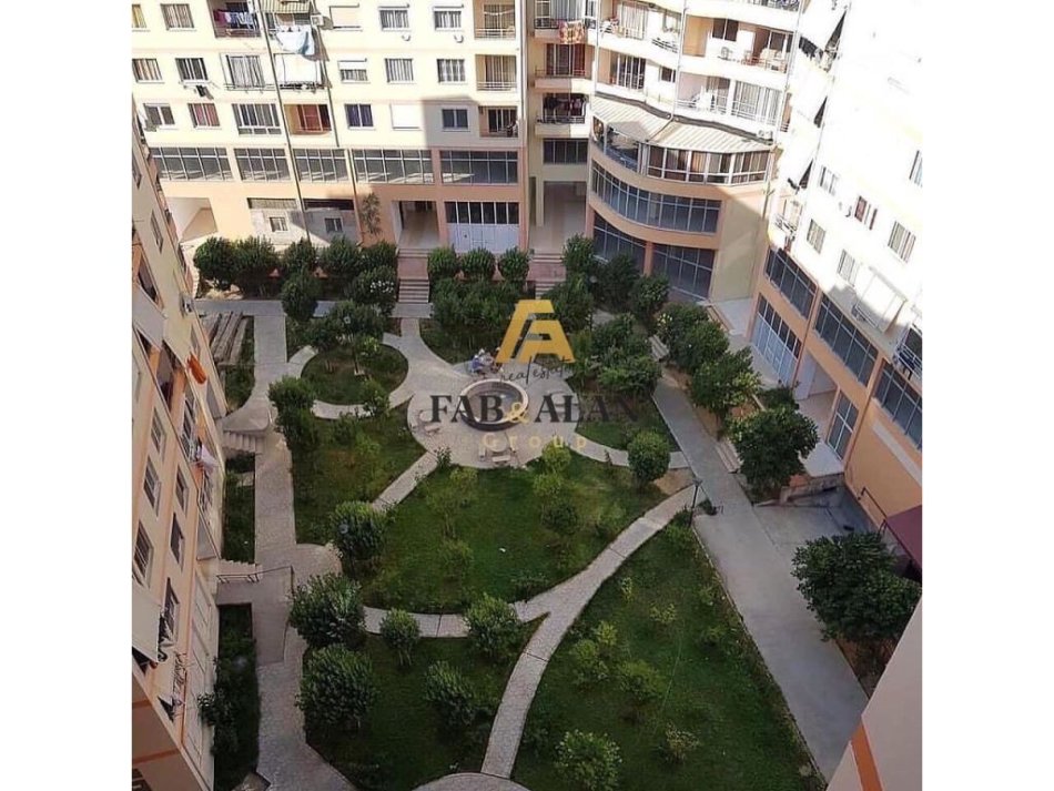 Tirane, shitet apartament 2+1, Kati 2, 99 m² 135,000 € (Astir)