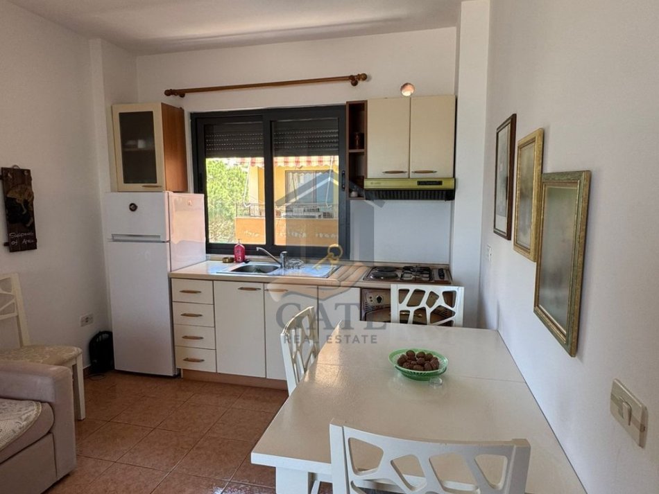 Durres, shitet apartament 1+1+Ballkon Kati 3, 55 m² 115.000 € (Shkembi i Kavajes)