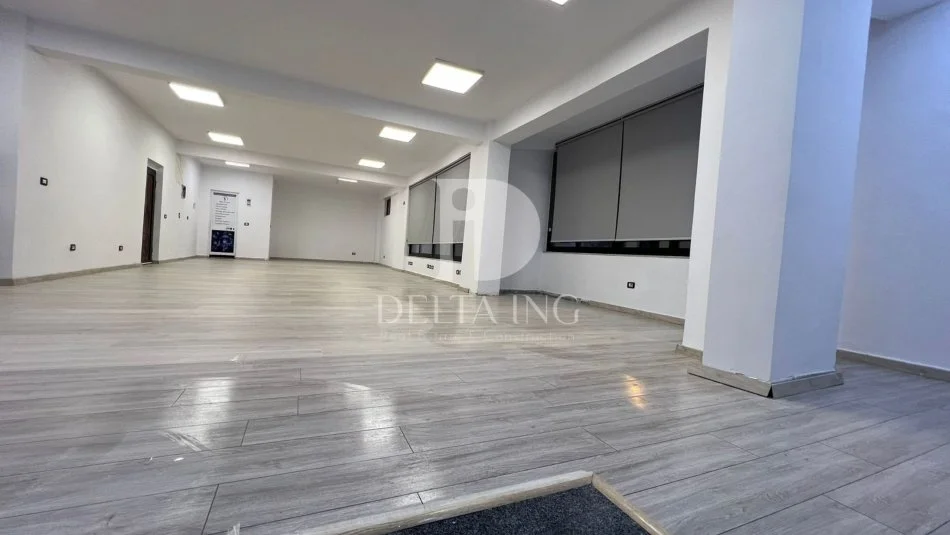 Tirane, jepet me qera ambjent biznesi Kati 0, 120 m² 1.500 € (Rruga Durresit)