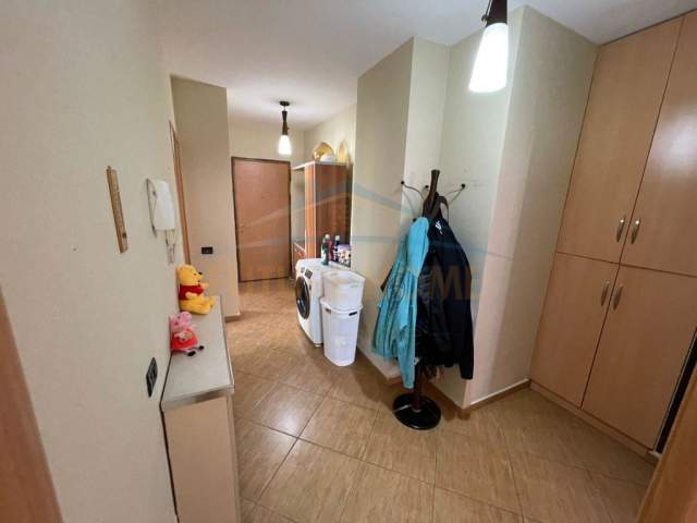 Tirane, shes apartament 2+1+BLK Kati 8, 102 m² 84.000 Euro (Unaza e Re)