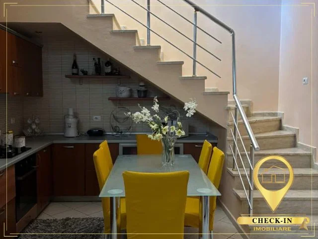 Tirane, jepet me qera apartament duplex Dublex Kati 0, 300 m² 2.000 € (Rruga Elbasanit)