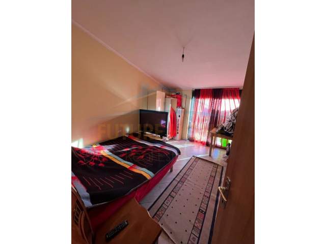 Tirane, shitet apartament 2+1+BLK Kati 5, 95 m² 85.000 Euro (Rruga Rrapo Hekali)