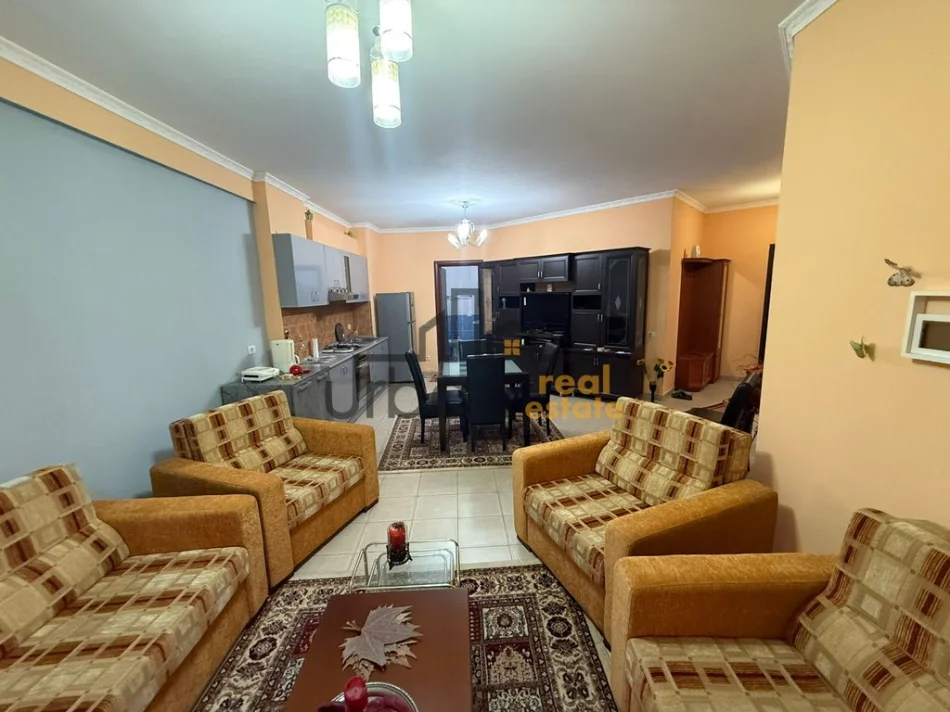 Qera, Apartament 1+1, Astir, Tiranë - 45.000 Leke | 80 m²