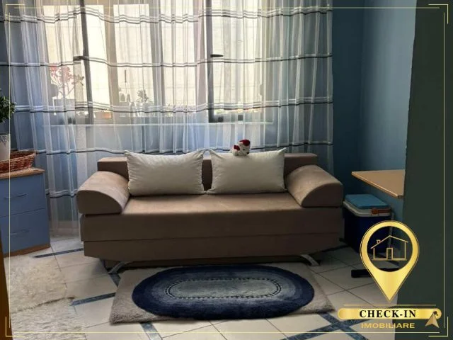 Tirane, jepet me qera apartament duplex Dublex Kati 0, 300 m² 2.000 € (Rruga Elbasanit)