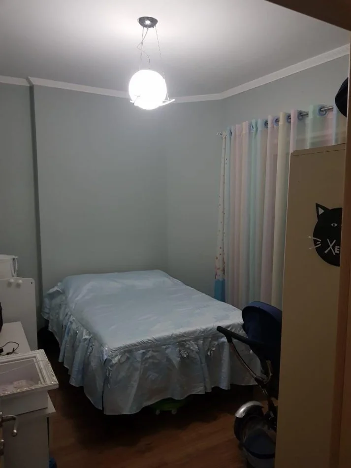 Tirane, jepet me qera apartament 2+1+Ballkon Kati 4, 110 m² 470 € 