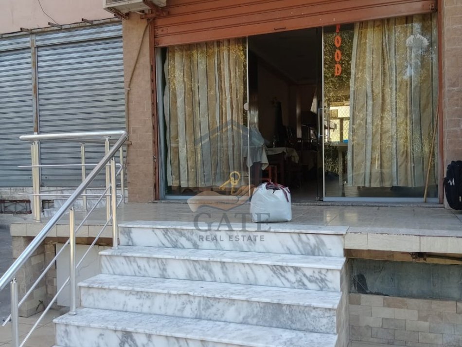 Durres, jepet me qera lokal Kati 0, 65 m² 400 € (Plazh Iliria)