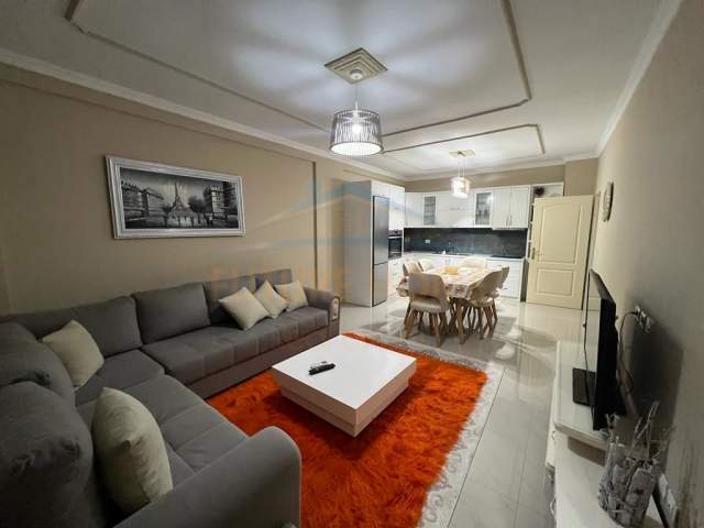 Tirane, jepet me qera apartament 2+1+BLK Kati 6, 90 m² 450 Euro (Prane Viles L)