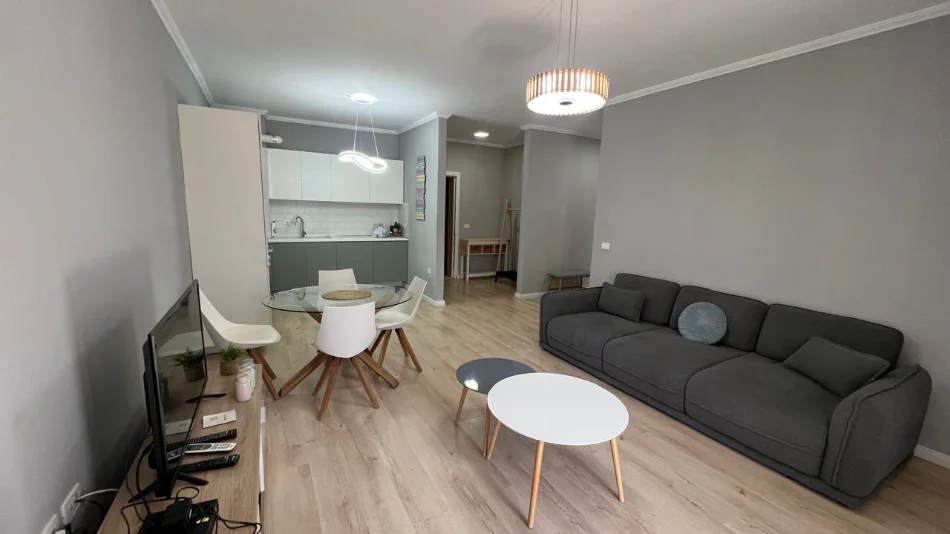 Tirane, shitet apartament 2+1+Ballkon Kati 2, 109 m² 327.000 € 