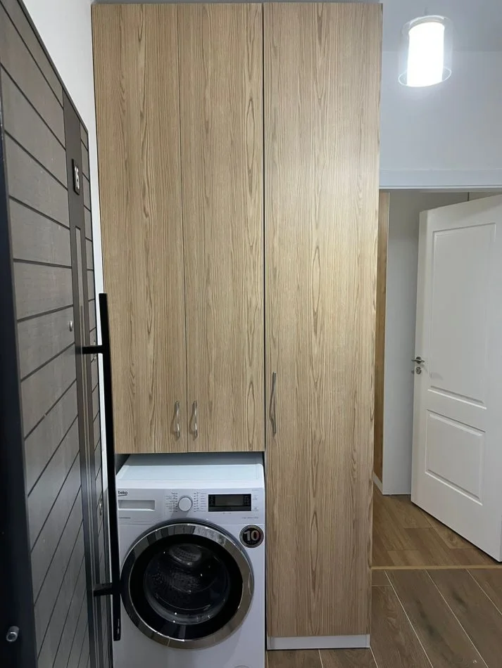 Tirane, jepet me qera apartament 1+1+Aneks+Ballkon Kati 5, 65 m² 550 € (Astir)