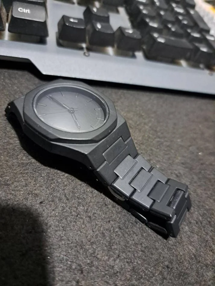 Tirane, shes **Ora perfekte për meshkuj – All Black, All Class!** 35 €