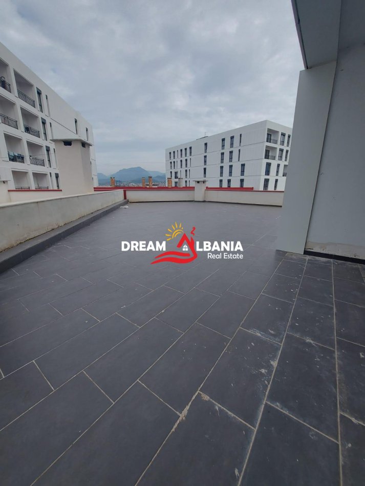 Tirane, jepet me qera apartament 2+1 , 92 m² 800 € 