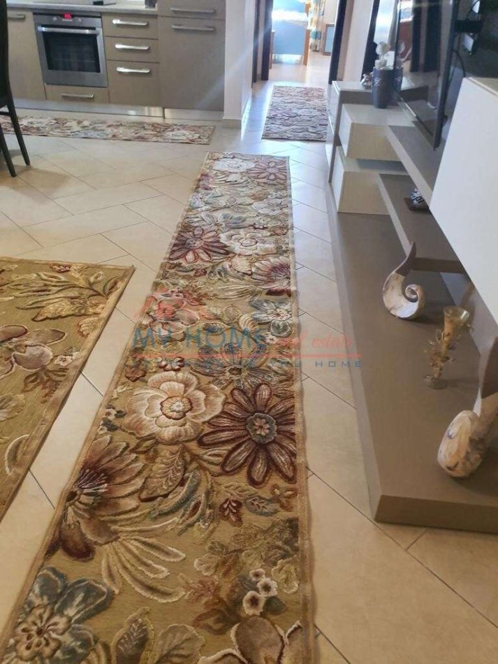 Tirane, jepet me qera apartament 2+1+Ballkon Kati 4, 100 m² 650 € (Bulevardi Gjergj Fishta)