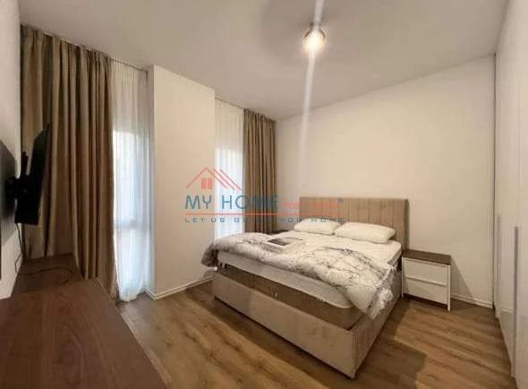 Tirane, jepet me qera apartament 2+1+Ballkon Kati 4, 76 m² 1.000 € (Zogu i Zi)