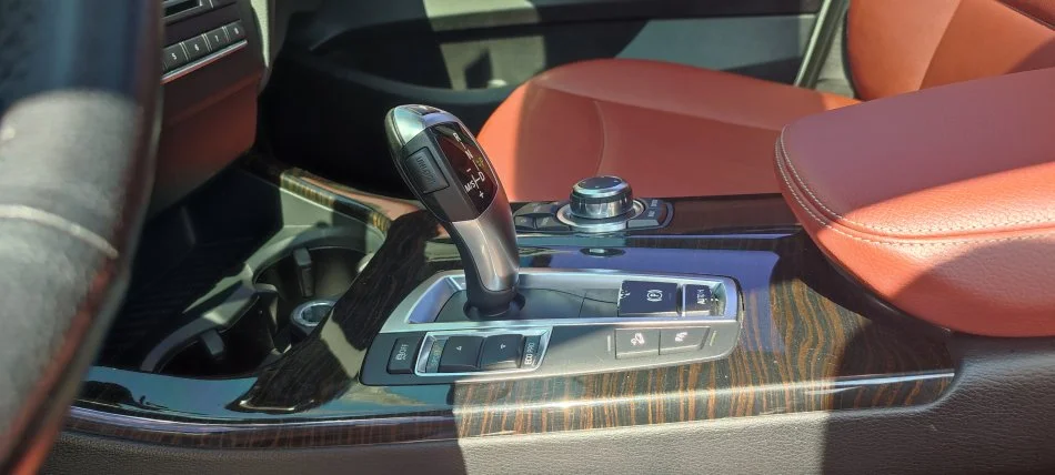 BMW X3 X-DRIVE viti 2012 full option, 2.0 TDI, automat, navi, 10500 €