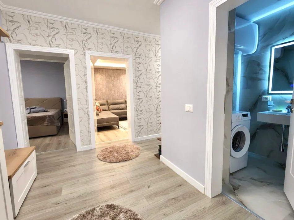 Me Qera: 2+1 🔑 Modern & I Ri 📍 BLLOK/GARDA - Super Investim (Kati 4 Jo I Fundit) - 950€/Muaj