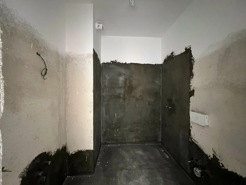 Tirane, shitet apartament 2+1 Kati 3, 97 m² 102.400 € (QTU)