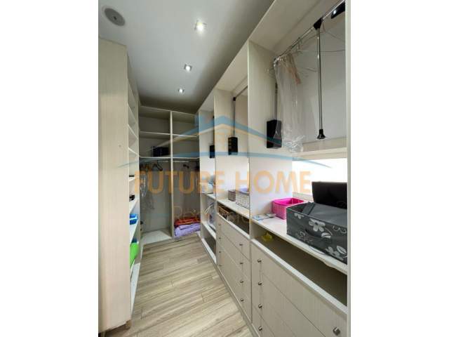 Tirane, shitet apartament 2+1 Kati 2, 122 m² 133.000 Euro