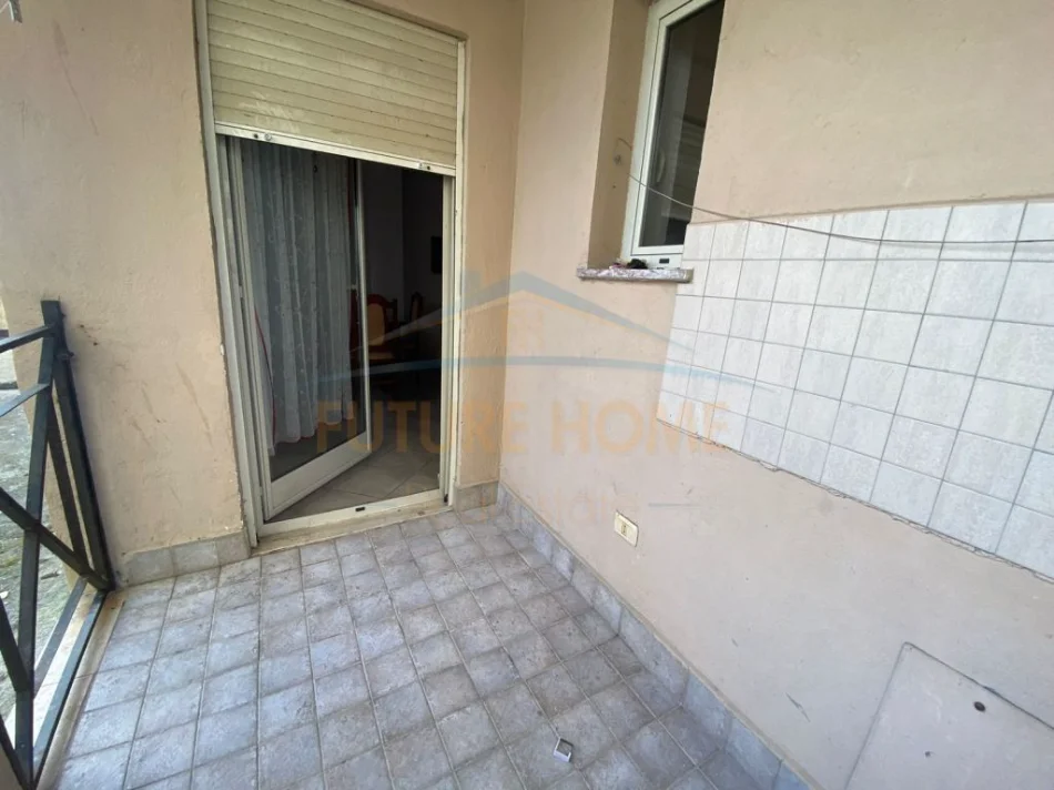 Durres, jepet me qera apartament 1+1 Kati 1, 70 m² 350 € (Vollga, Durres)