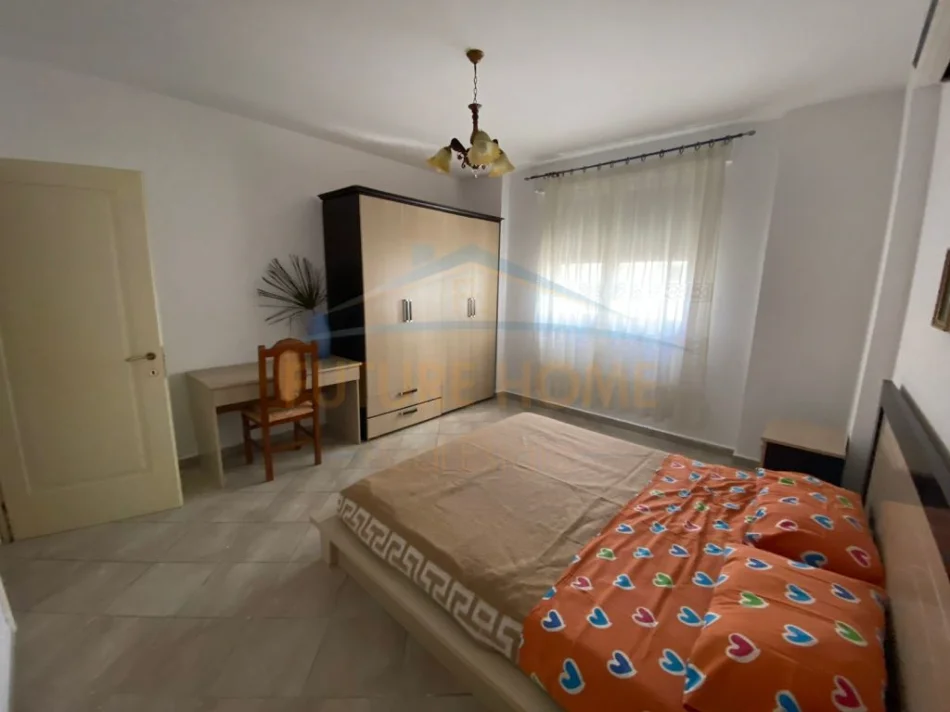 Durres, jepet me qera apartament 1+1 Kati 1, 70 m² 350 € (Vollga, Durres)