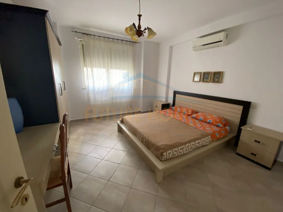 Durres, jepet me qera apartament 1+1 Kati 1, 70 m² 350 € (Vollga, Durres)