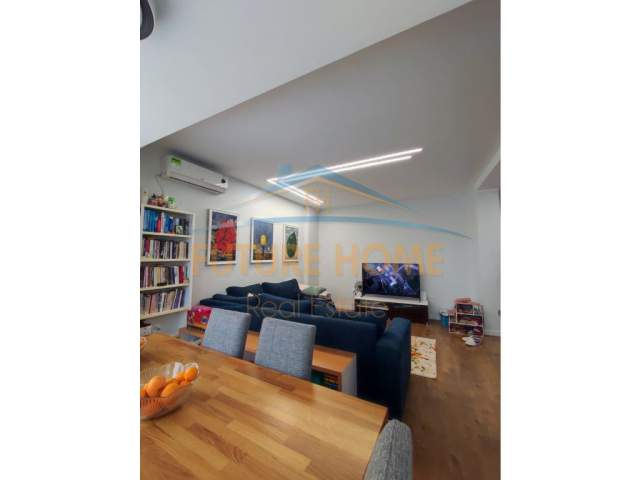 Shqiperi, shitet apartament Kati 3, 89 m² 24.000 Euro