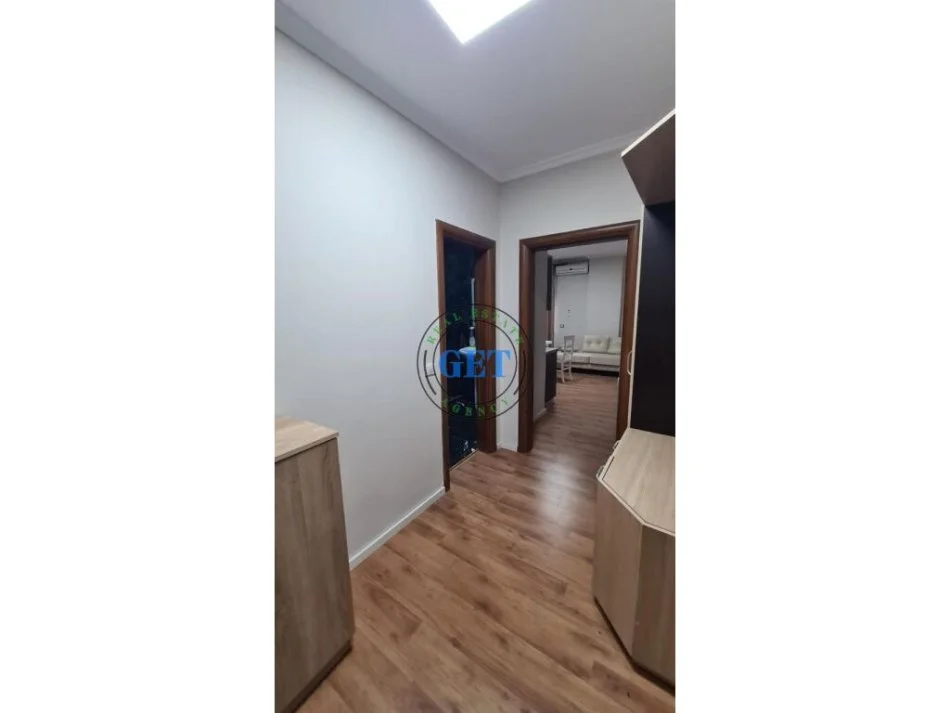 Durres, shes apartament 1+1 Kati 4, 60 m² 85.000 € (Shkembi i Kavajes, Durres.)