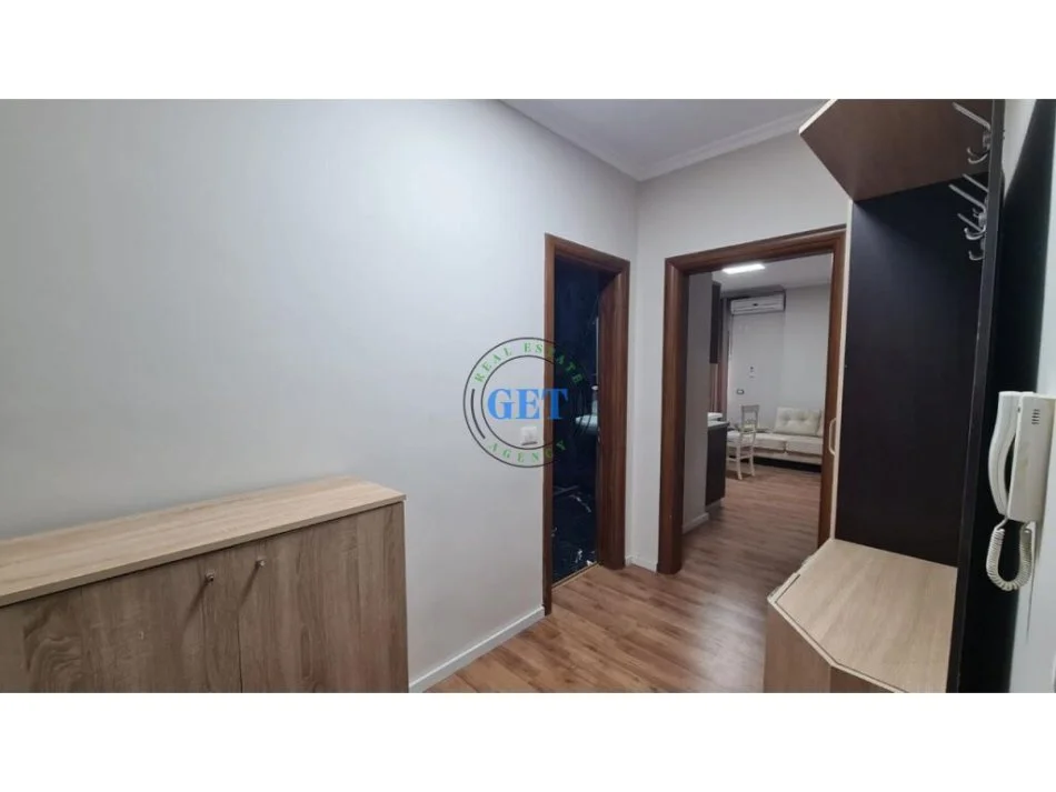 Durres, shes apartament 1+1 Kati 4, 60 m² 85.000 € (Shkembi i Kavajes, Durres.)