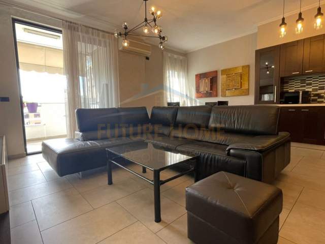 Tirane, shitet apartament 2+1+BLK Kati 10, 115 m² 165.000 Euro (Panorama)