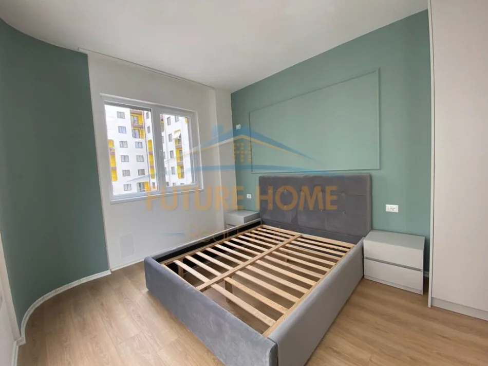 Tirane, jepet me qera apartament 2+1 Kati 4, 106 m² 800 € (grand gallery)