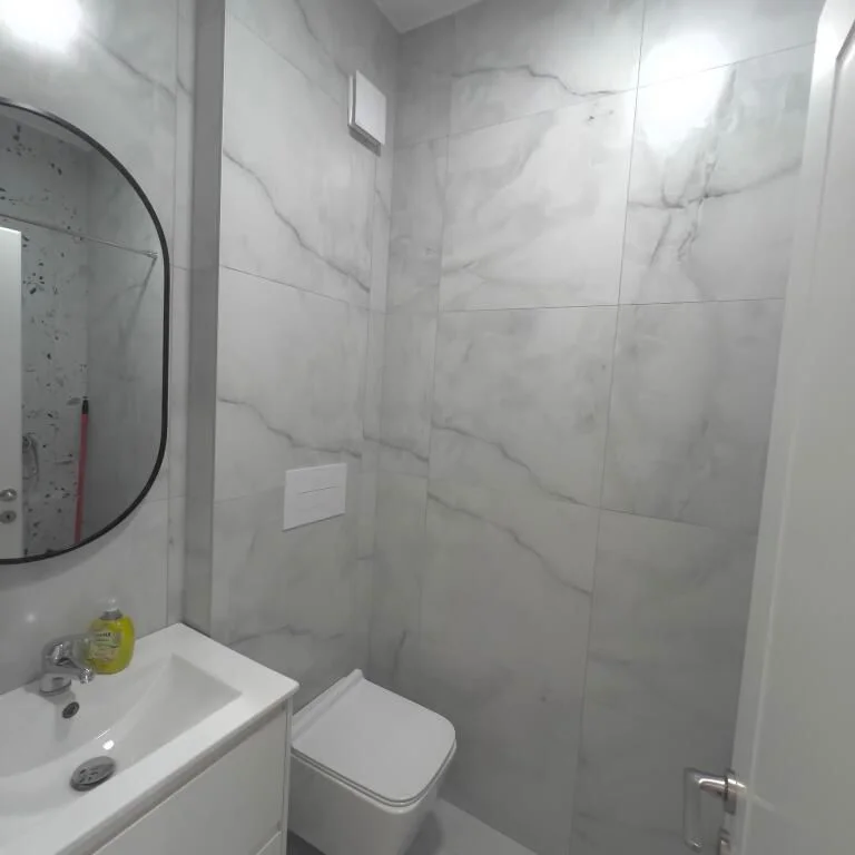 Tirane, shitet apartament 2+1 , 68 m² 180.000 € 