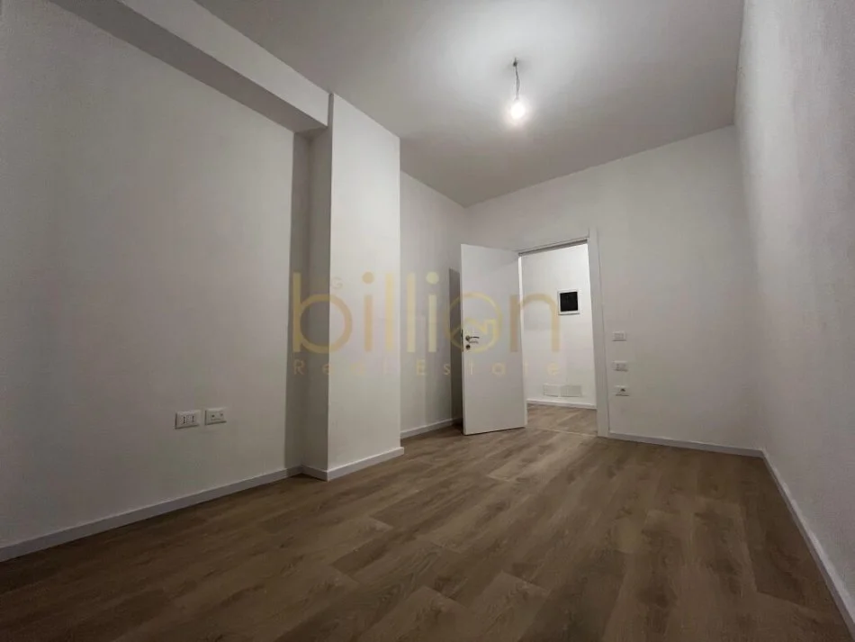 Tirane, jepet me qera apartament 2+1 Kati 2, 85 m² 700 € (Rruga Besim Imami, Tirana, Albania)