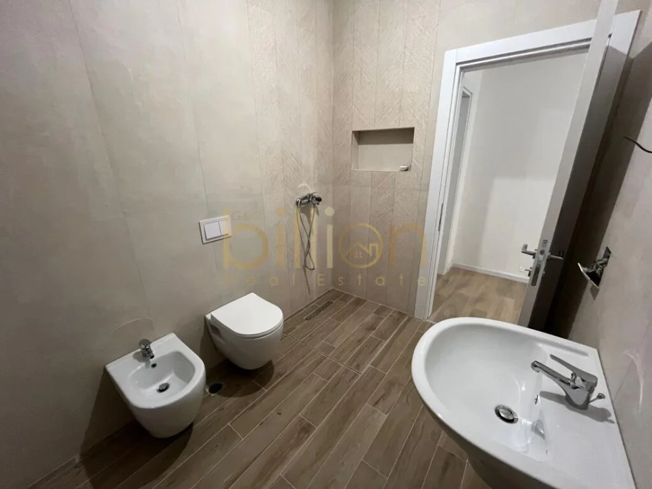 Tirane, jepet me qera apartament 2+1 Kati 2, 85 m² 700 € (Rruga Besim Imami, Tirana, Albania)