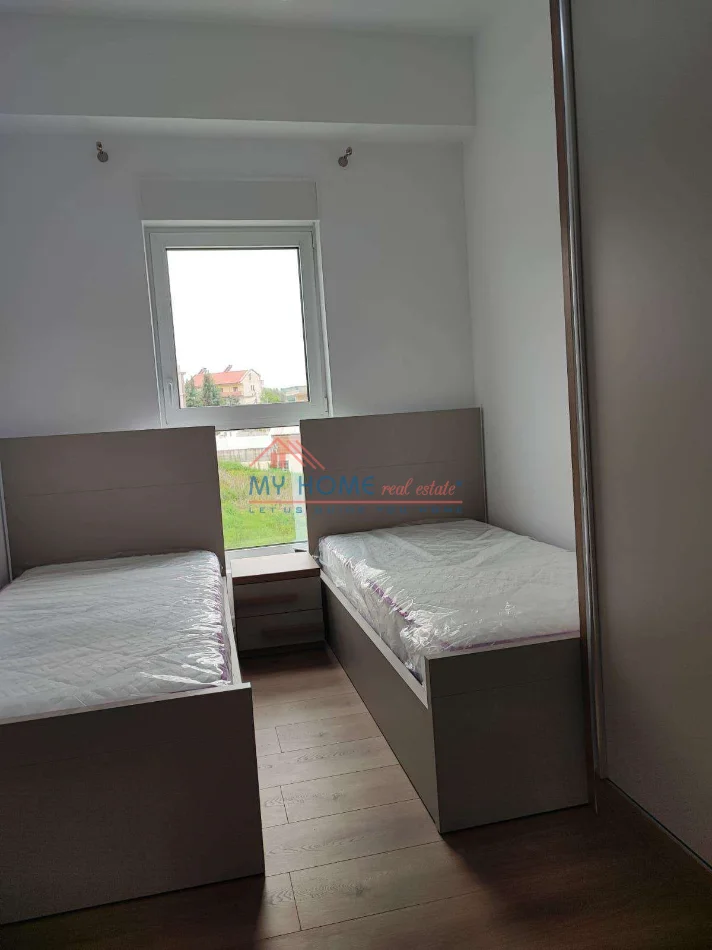 Tirane, jepet me qera apartament 2+1+Ballkon Kati 4, 100 m² 500 € (Kompleksi Kaimi)
