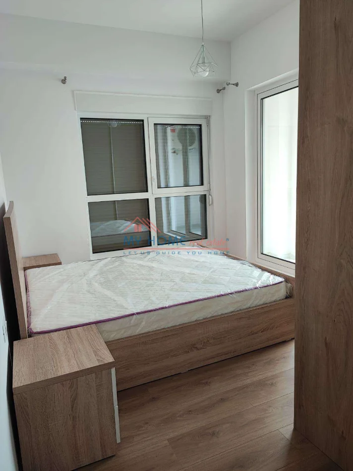 Tirane, jepet me qera apartament 2+1+Ballkon Kati 4, 100 m² 500 € (Kompleksi Kaimi)
