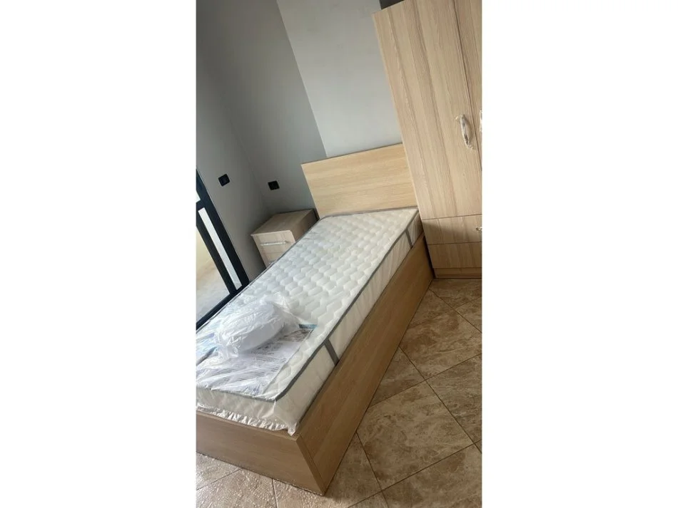 Tirane, jepet me qera apartament 2+1+Ballkon Kati 6, 80 m² 400 € (Astir)
