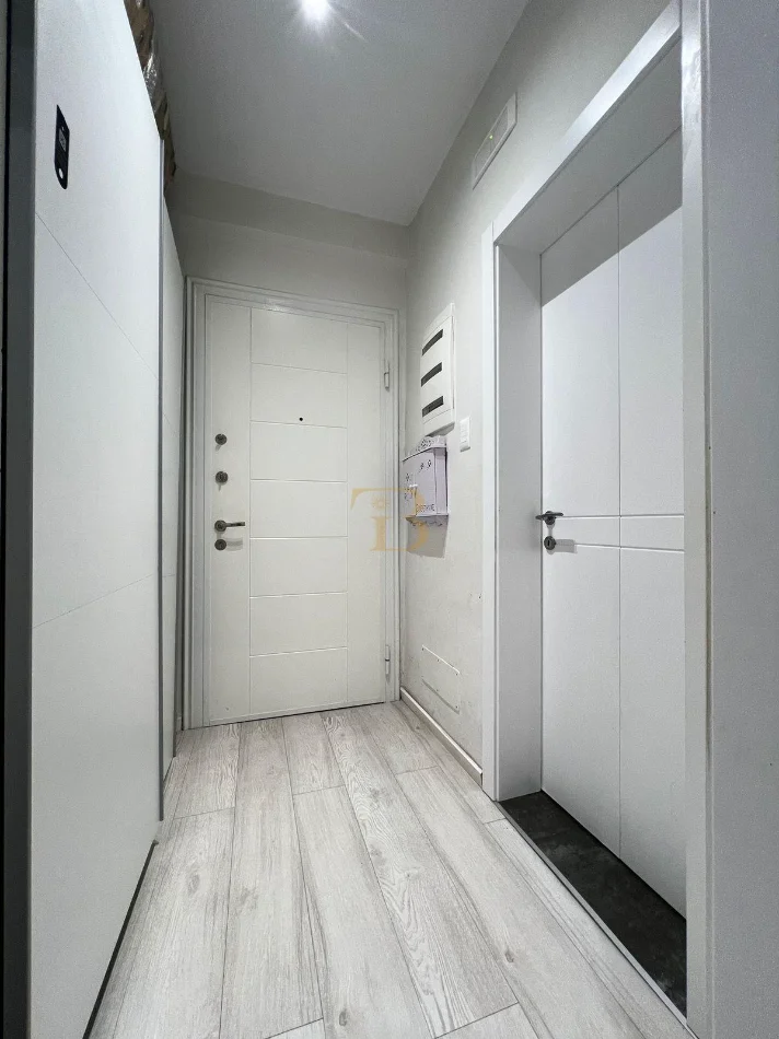 Tirane, shitet apartament 2+1+Ballkon Kati 6, 110 m² 375.000 € (komuna e Parisit)