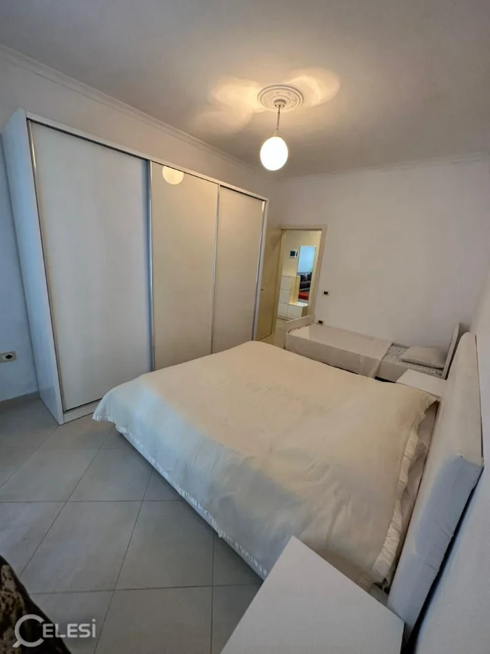 Tirane, jepet me qera apartament 1+1+Ballkon Kati 5, 76 m² 420 € (ASTIR)
