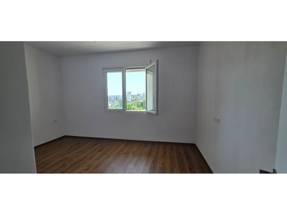 Tirane, shes apartament 1+1 Kati 3, 71 m² 99.932 € (Shirzana White Palace)