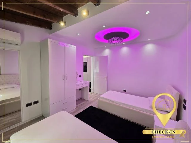 Tirane, shitet apartament 2+1+Aneks+Ballkon Kati 4, 90 m² 176.000 € (Rruga Muhamet Deliu)
