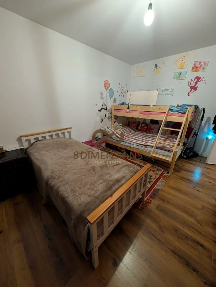 Tirane, shitet apartament 2+1 Kati 3, 75 m² 175.000 € (Rruga Kongresi i Lushnjes)