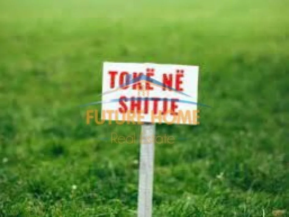 Durres, shes toke , 9.550 m² 477.500 € (Spitalle prane Ecco Park)