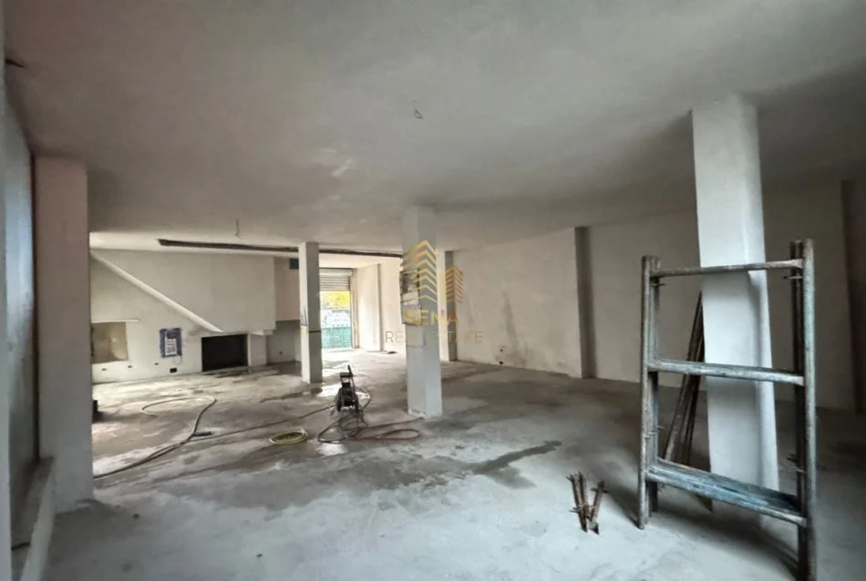 Tirane, jepet me qera magazine Kati 0, 180 m² 1.200 € (Ish Fusha e Aviacionit)
