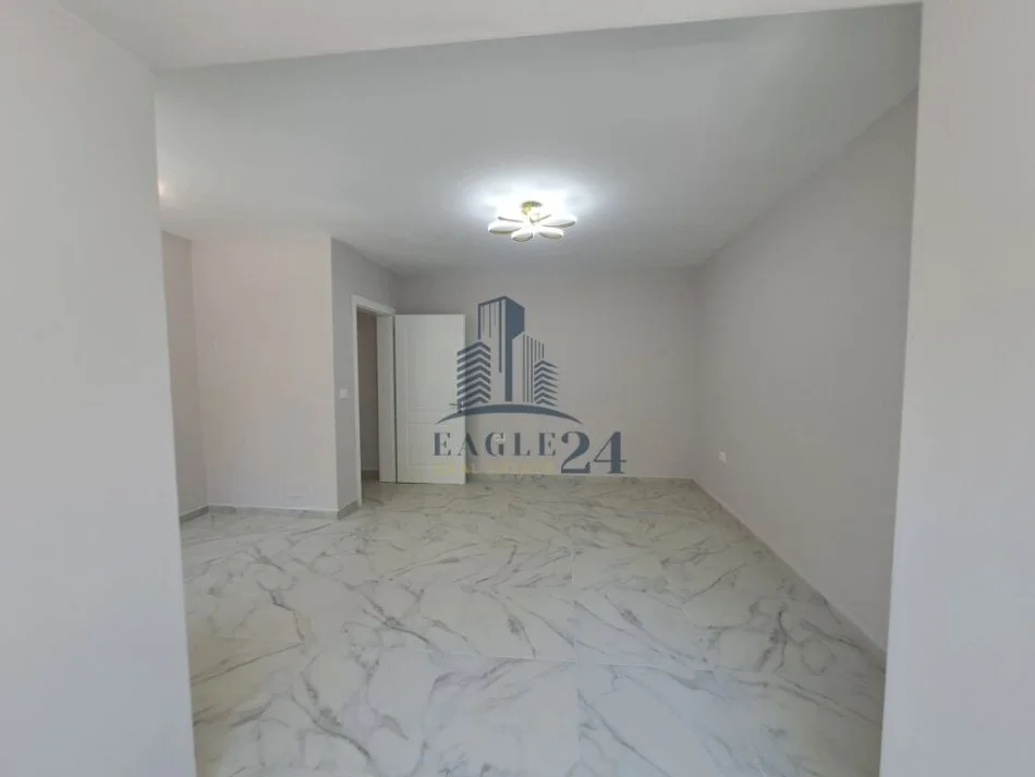 Tirane, shitet apartament 1+1 Kati 0, 60 m² 150.000 € (vasil shanto)