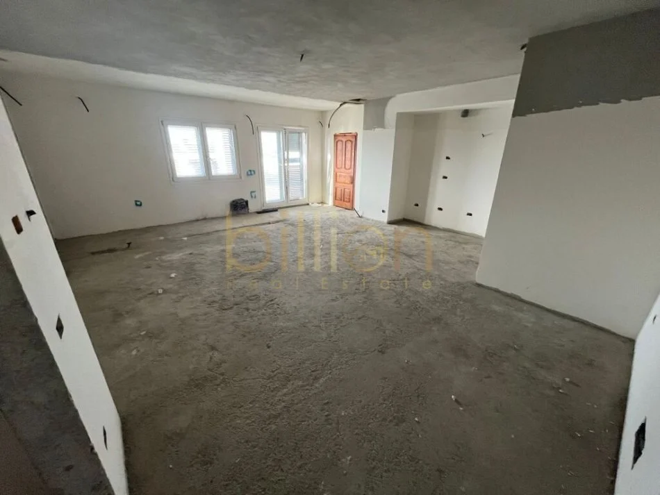 Tirane, shitet apartament+verande | Penthouse 3+1+Ballkon Kati 8, 140 m² 412.000 € (5 MAJI, Tirana, Albania)