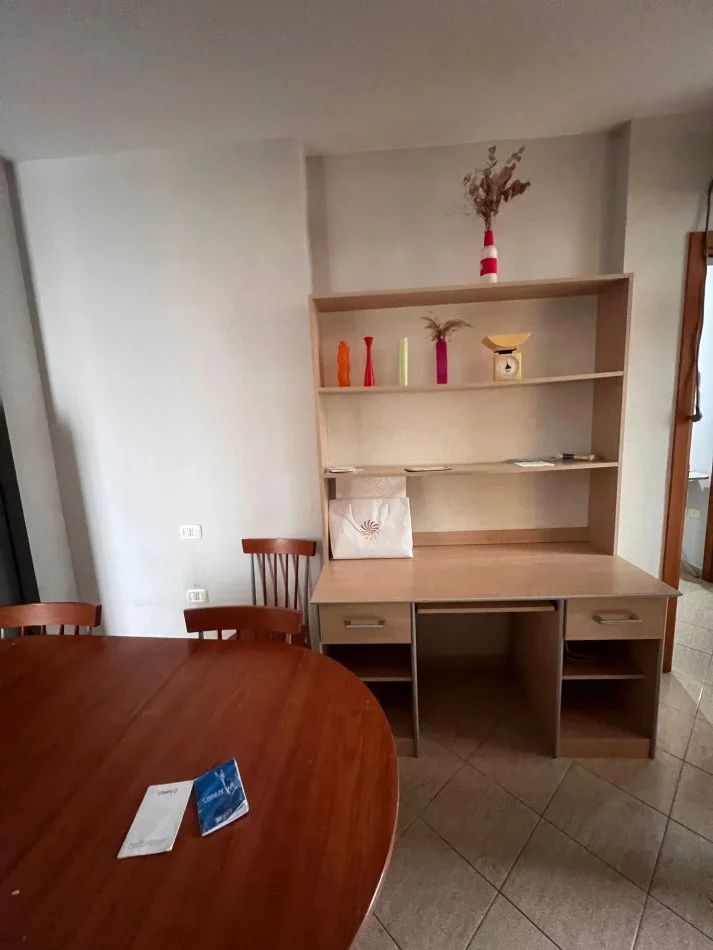 Tirane, jepet me qera apartament 1+1 Kati 7, 65 m² 500 € (QIRA APARTAMENT 1+1 SELVIA!)