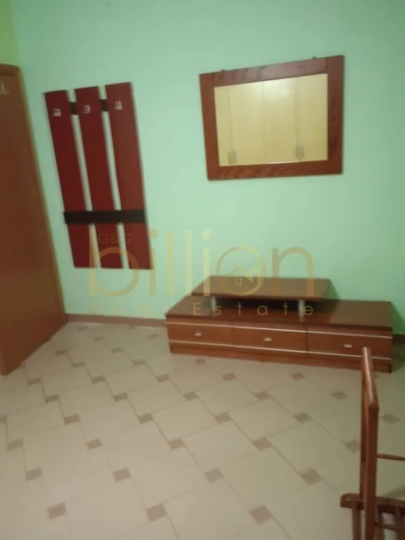 Tirane, jepet me qera apartament 2+1 Kati 2, 74 m² 650 € (Rr. Durresit)