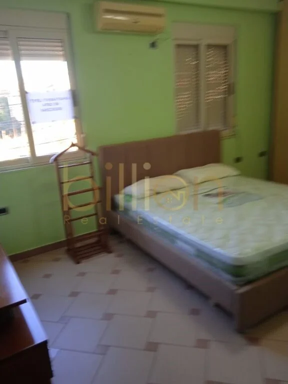 Tirane, jepet me qera apartament 2+1 Kati 2, 74 m² 650 € (Rr. Durresit)